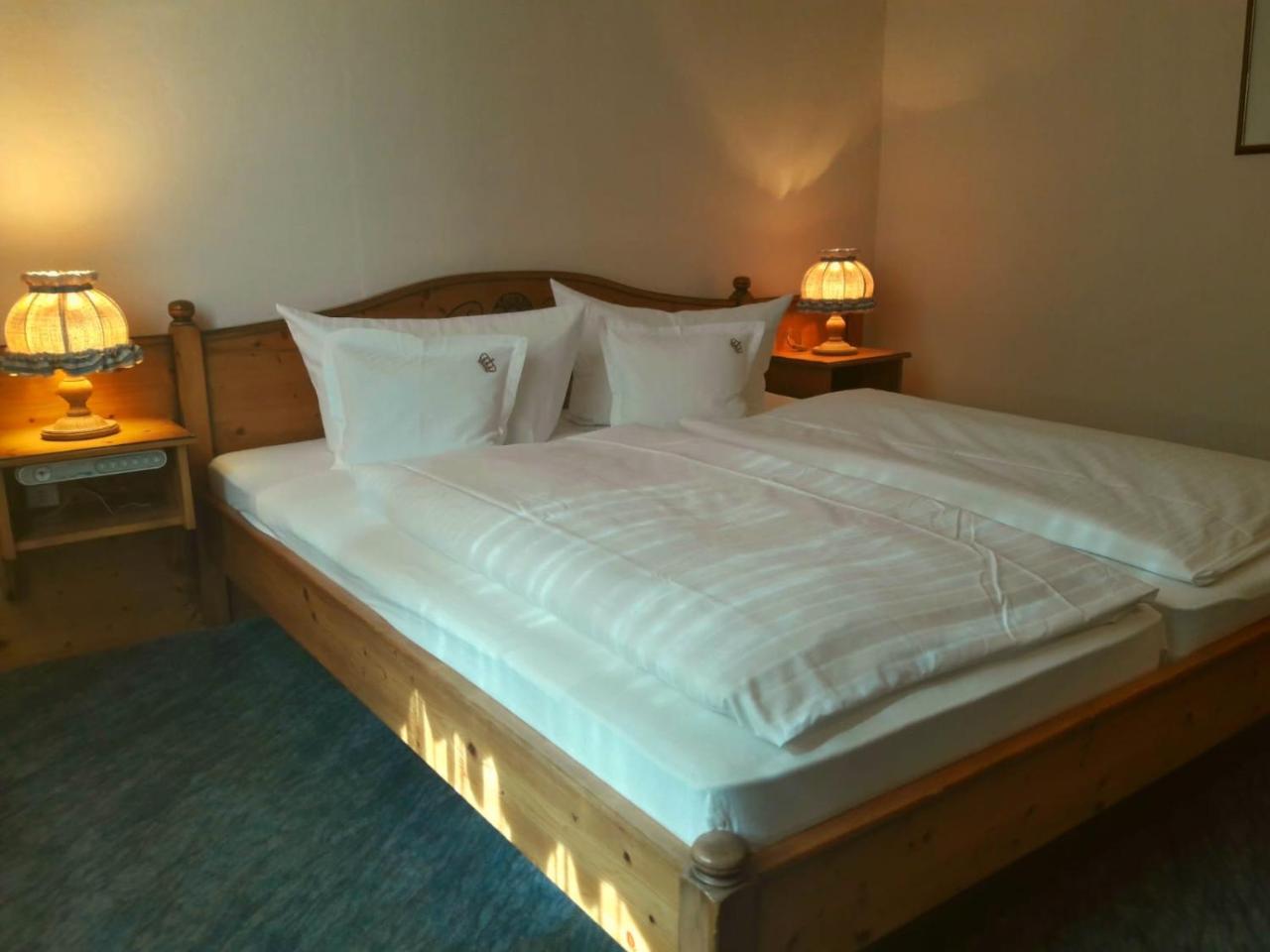 Hotel Zur Krone Bad Brückenau エクステリア 写真