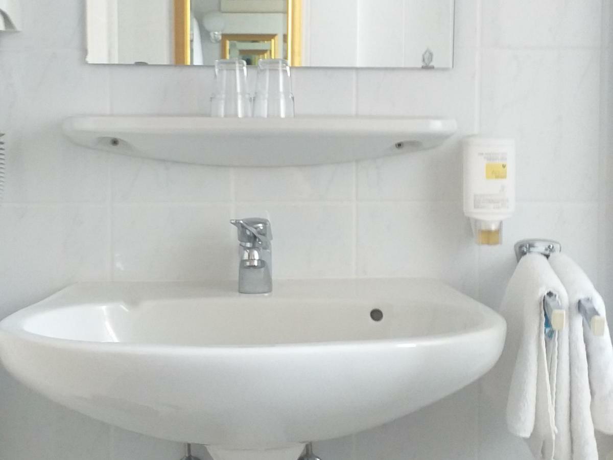 Hotel Zur Krone Bad Brückenau エクステリア 写真
